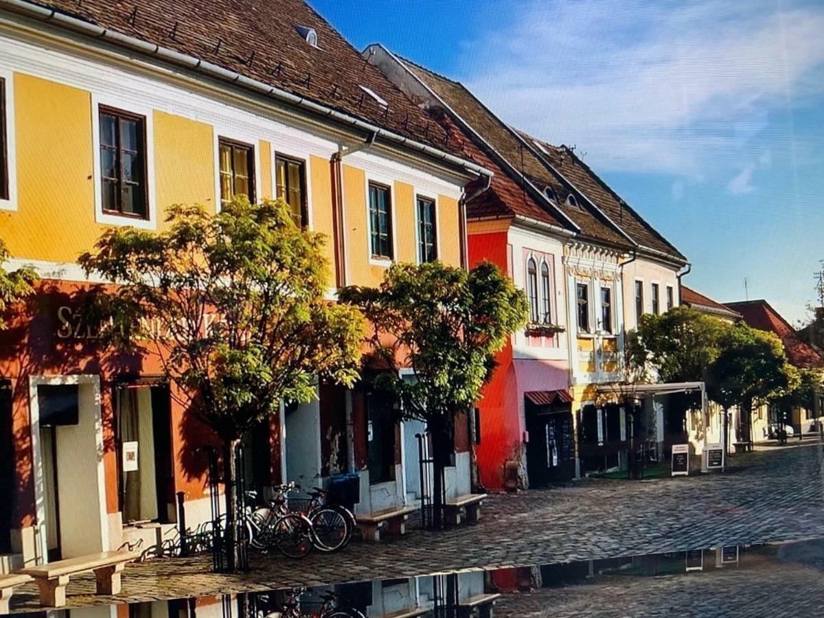 Hotel Roz Szentendre Zewnętrze zdjęcie